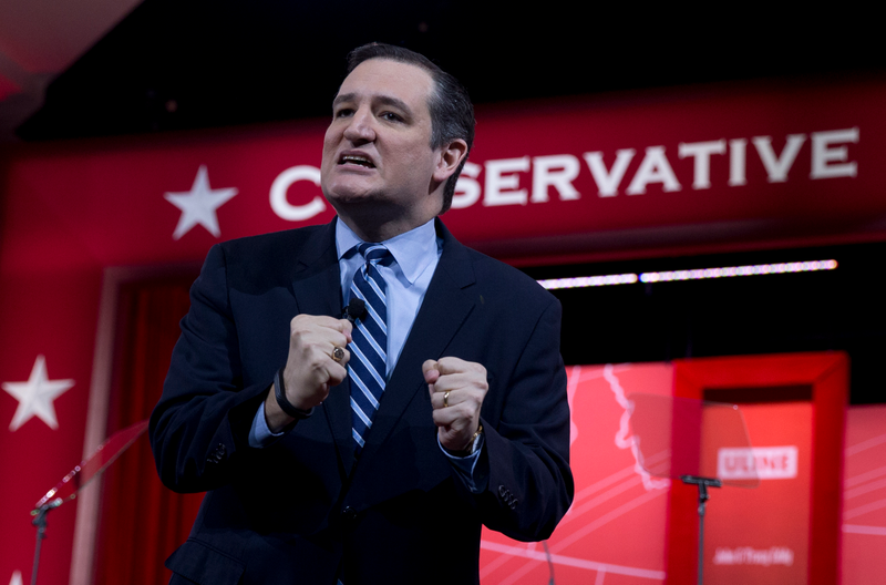 Illustration for article titled Ted Cruz Doesn't Know What to Do With His Arms